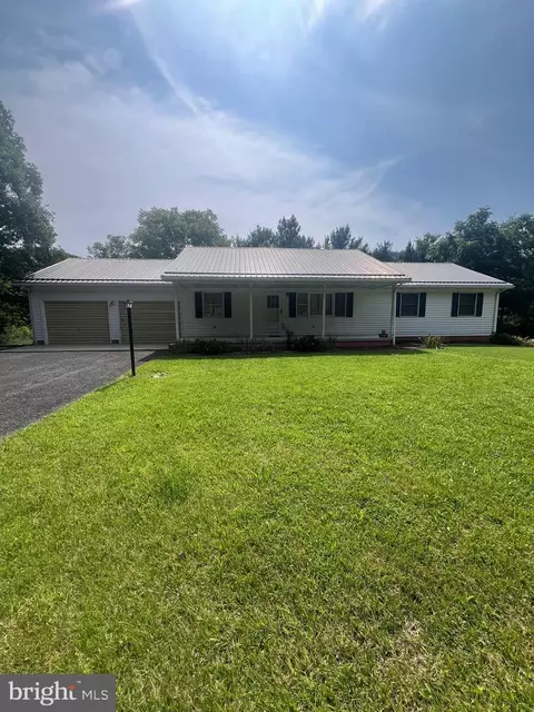 2266 Patterson Creek Rd, Petersburg, WV 26847
