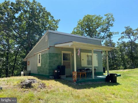 588 Hemlock Ln, Moorefield, WV 26836 photo 1