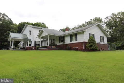 524 High Knob Rd, Old Fields, WV 26845 photo 4