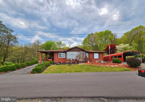 135 Southerly Dr, Moorefield, WV 26836