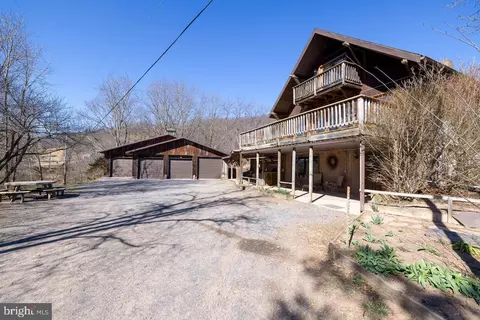 1982 Grover Smith Rd, Baker, WV 26801