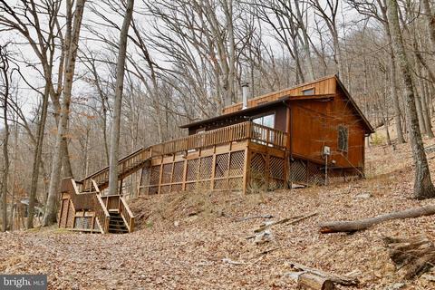 1263 Warden Lake A-b, Wardensville, WV 26851