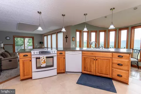 637 Rita Ln, Baker, WV 26801 photo 47