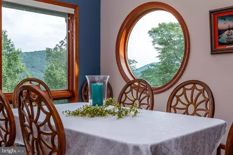 637 Rita Ln, Baker, WV 26801 photo 37