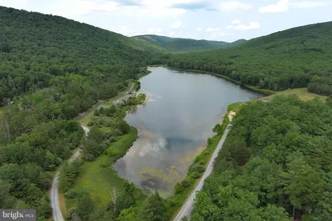 14 Warden Lake East Drive # a, Wardensville, WV 26851