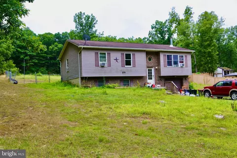 736 Warden Circle Rd, Wardensville, WV 26851