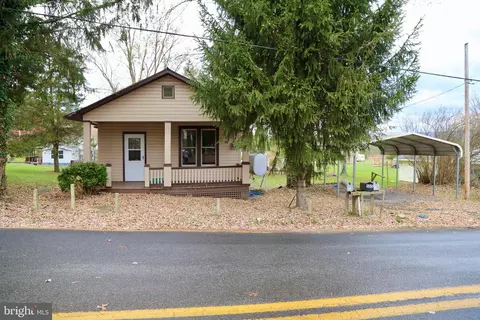 546 Sand Field Rd, Wardensville, WV 26851