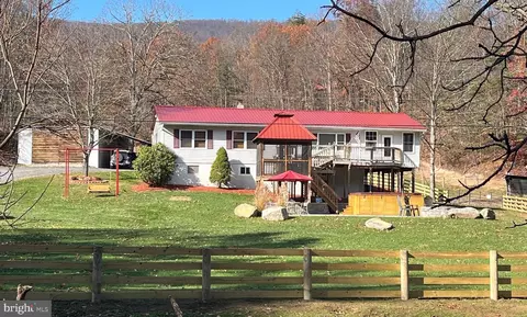 4515 Lower Arkansaw Rd, Baker, WV 26801