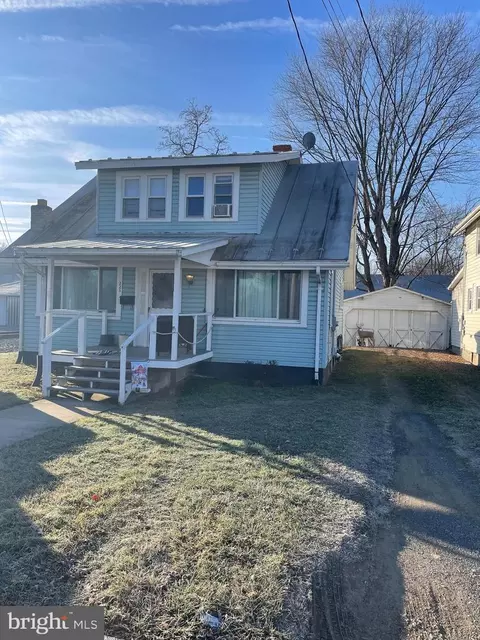 225 Washington St, Moorefield, WV 26836