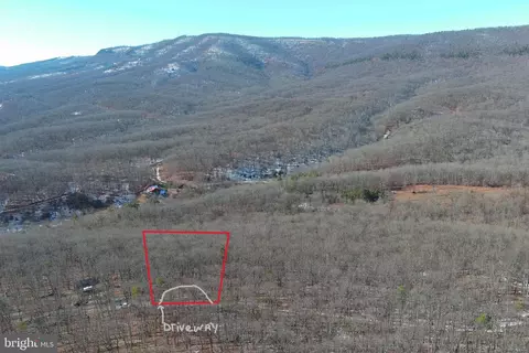 8 Dwf, Mathias, WV 26812 photo 2