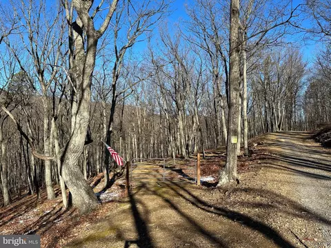 8 Dwf, Mathias, WV 26812 photo 15