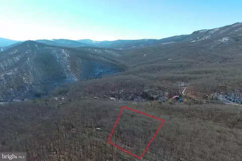 8 Dwf, Mathias, WV 26812 photo 4