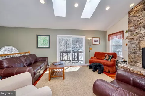 Living - 25 Red Maple Dr, Baker, WV 26801 photo 8 of 12
