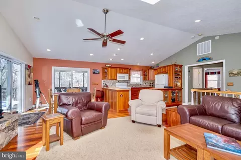 Living - 25 Red Maple Dr, Baker, WV 26801 photo 6 of 12