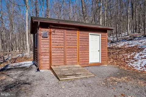 Exterior - 25 Red Maple Dr, Baker, WV 26801 photo 17 of 25