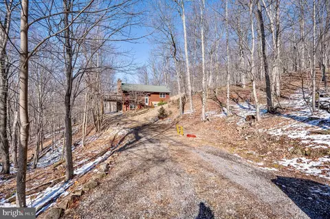 Exterior - 25 Red Maple Dr, Baker, WV 26801 photo 3 of 25