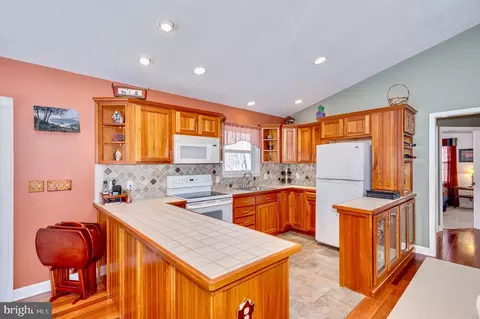 Kitchen - 25 Red Maple Dr, Baker, WV 26801 photo 1 of 5