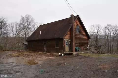 884 Trough Overlook, Old Fields, WV 26845