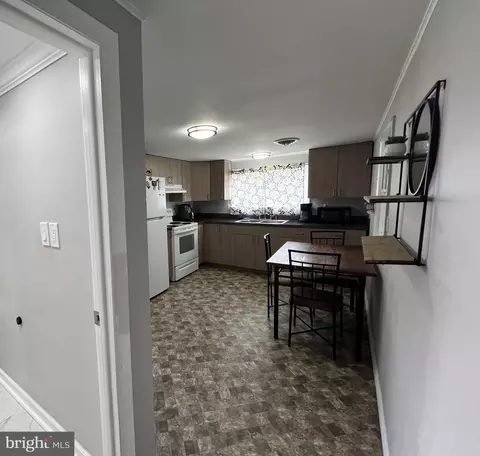 Kitchen - 82 Second Ln, Moorefield, WV 26836 photo 6 of 6