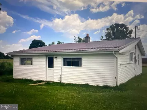 Exterior - 82 Second Ln, Moorefield, WV 26836 photo 8 of 12
