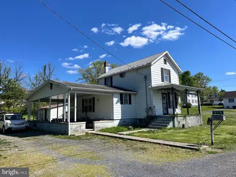 219 Maple Ave, Moorefield, WV 26836 photo 3