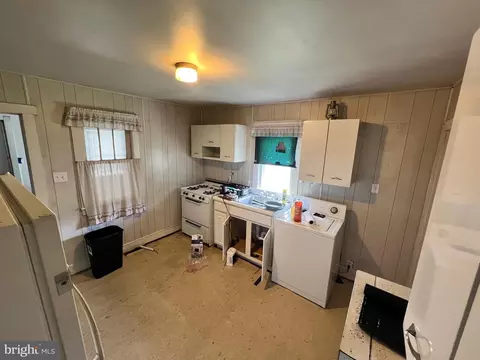 Kitchen - 1234 S Fork Rd, Moorefield, WV 26836 photo 2 of 4