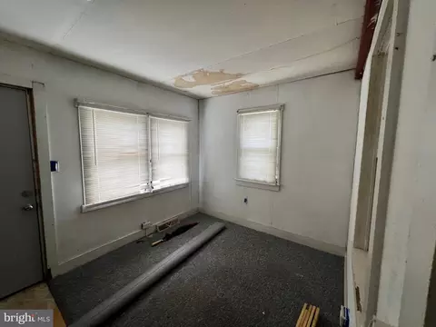 Living - 1234 S Fork Rd, Moorefield, WV 26836 photo 5 of 6