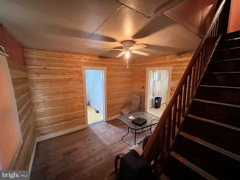 Entry Way - 1234 S Fork Rd, Moorefield, WV 26836 photo 2 of 11