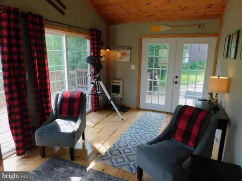 55 Hunter Ln, Mathias, WV 26812 photo 3