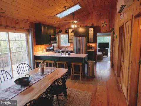 55 Hunter Ln, Mathias, WV 26812 photo 8