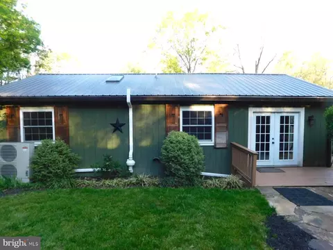 55 Hunter Ln, Mathias, WV 26812