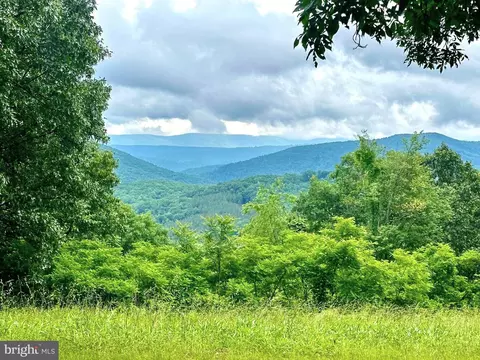 1 2 Ewing Dr, Baker, WV 26801