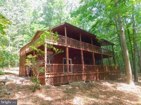 640 Stonewall Trail Rd, Mathias, WV 26812