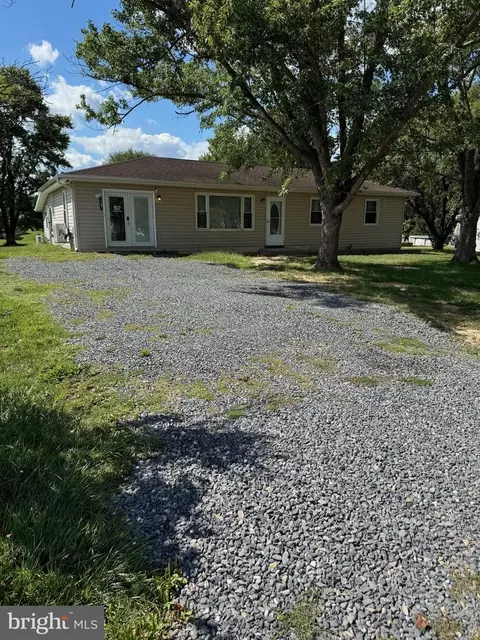 107 Dogwood St, Moorefield, WV 26836