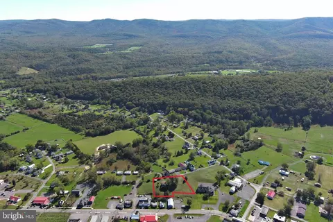 45 Maple Ln, Wardensville, WV 26851
