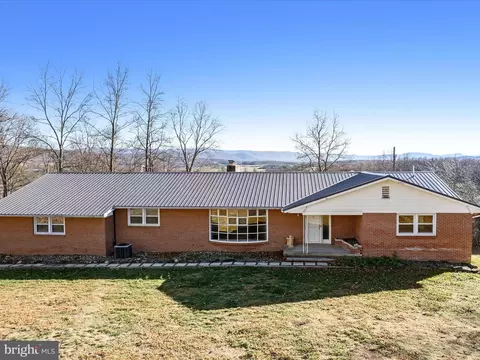 1245 Jc Markwood Rd, Purgitsville, WV 26852