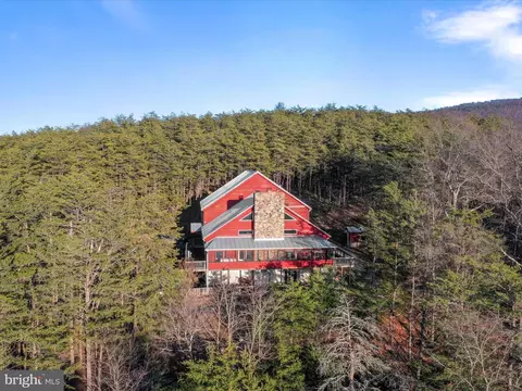 8056 Needmore Rd, Baker, WV 26801