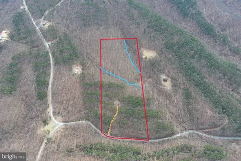 176 Ashton Woods, Moorefield, WV 26836
