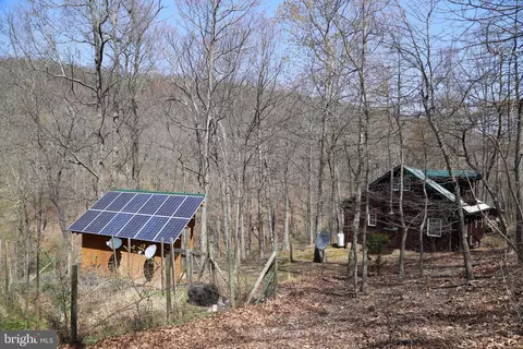 4423 High Knob Rd, Old Fields, WV 26845