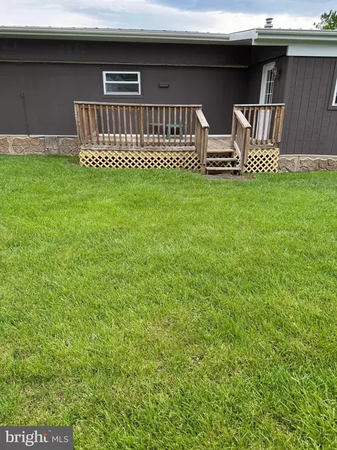 220 3rd St, Moorefield, WV 26836 photo 6