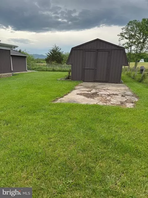 220 3rd St, Moorefield, WV 26836 photo 18