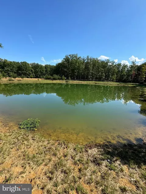 362 Oak Hill Rd, Moorefield, WV 26836