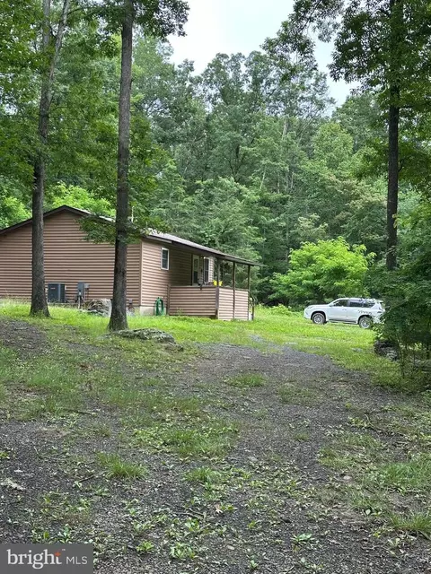 480 Pine Ridge Ext, Wardensville, WV 26851