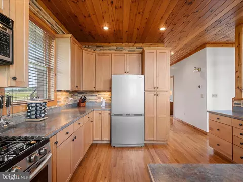 Kitchen - 489 Sugar Maple Rd, Mathias, WV 26812 photo 2 of 9