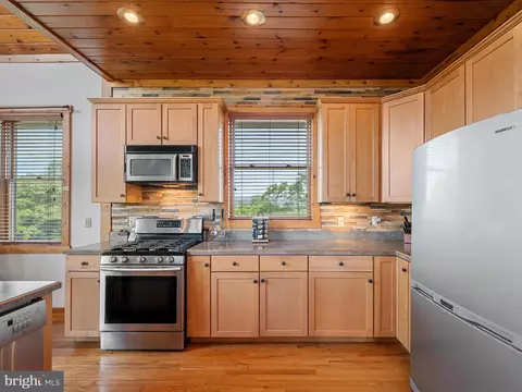 Kitchen - 489 Sugar Maple Rd, Mathias, WV 26812 photo 4 of 9