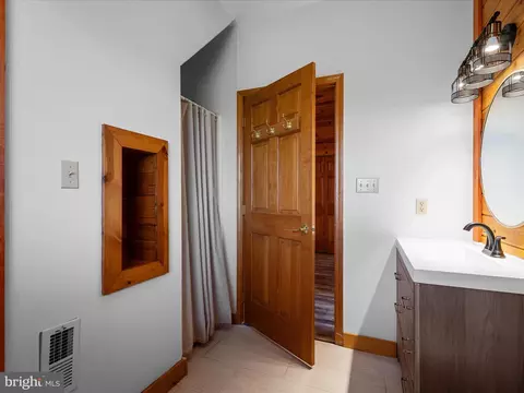 Bath - 489 Sugar Maple Rd, Mathias, WV 26812 photo 4 of 6