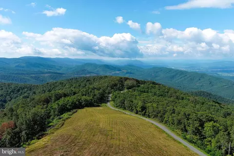 262 Ashton Woods, Moorefield, WV 26836
