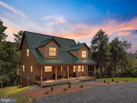 120 Honeymoon Hollow Rd, Lost City, WV 26810