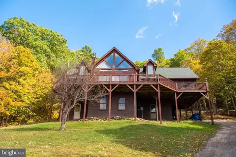 718 Black Bear Ln, Mathias, WV 26812