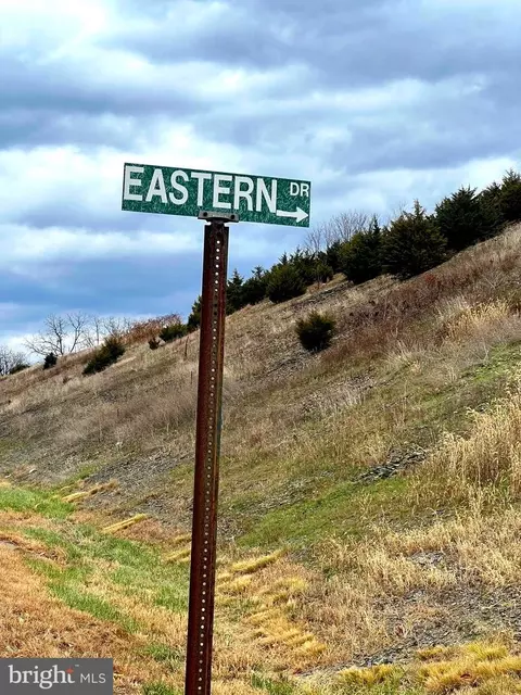 158 Eastern Dr, Moorefield, WV 26836 photo 3